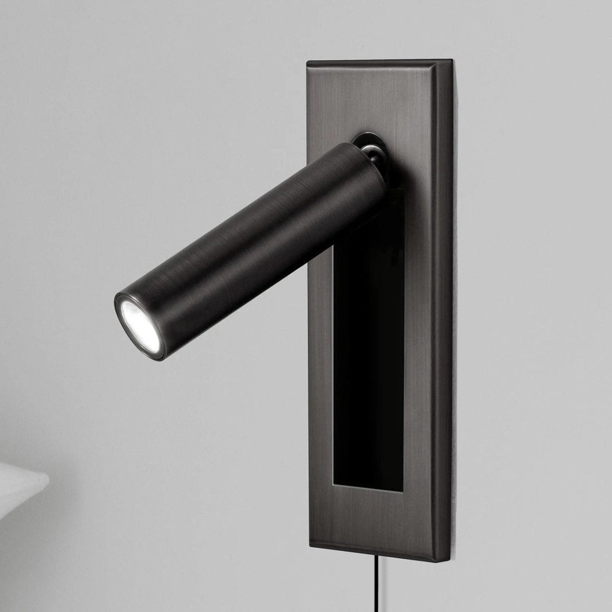 Velerelia ingebouwde wandlamp met stekker
