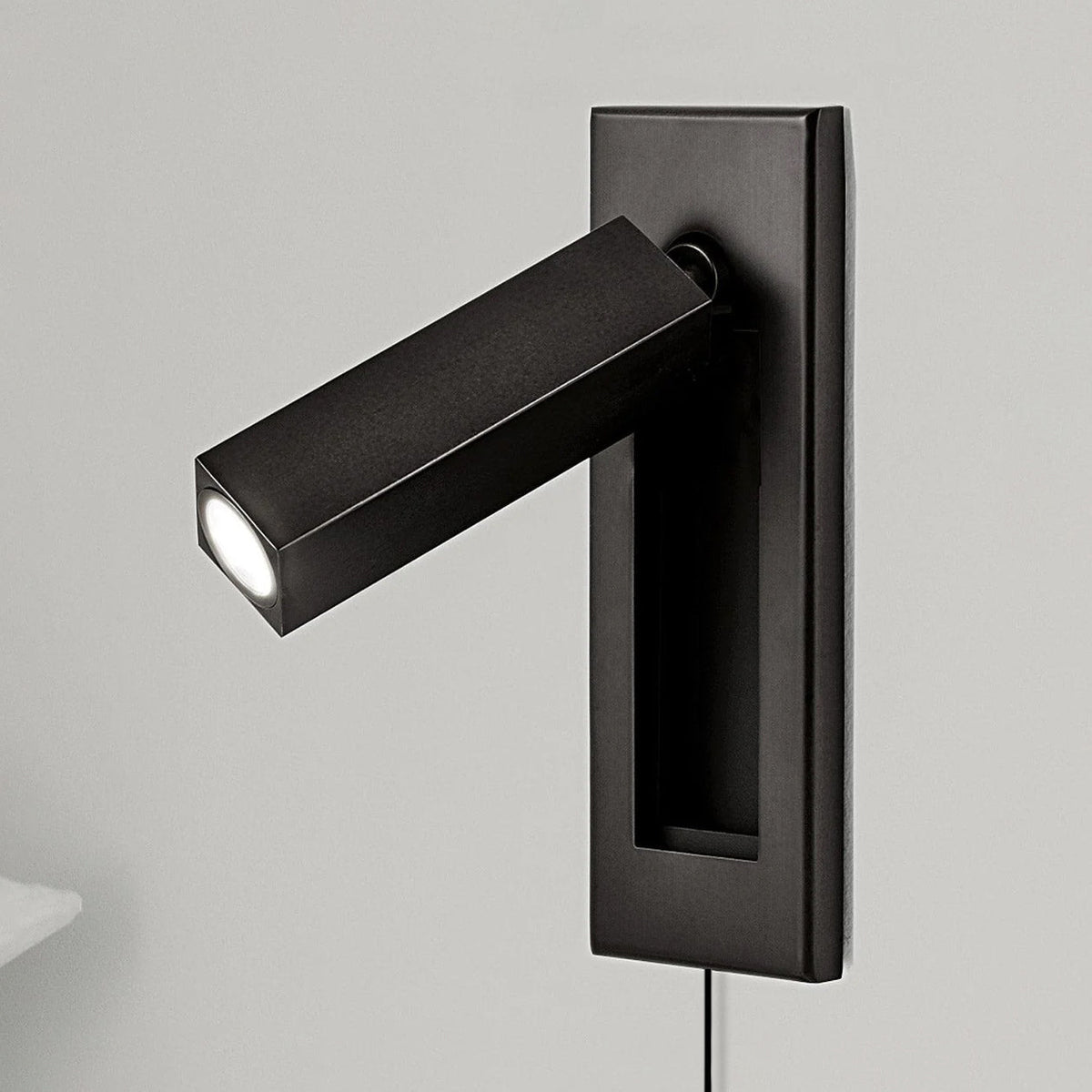 Velerelia ingebouwde wandlamp met stekker