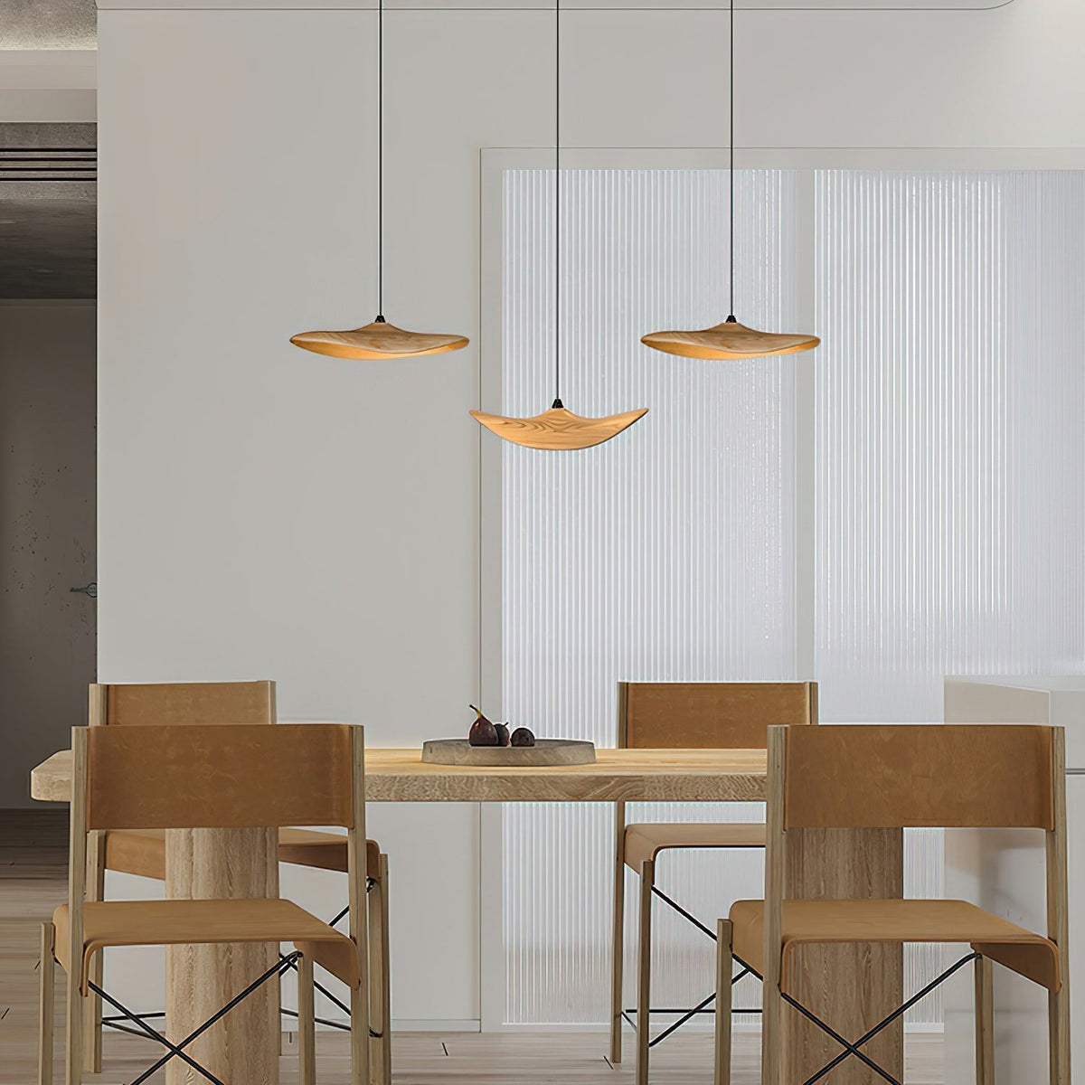 Abbott Moderne minimalistische kroonluchter met leeg houten bloemblaad
