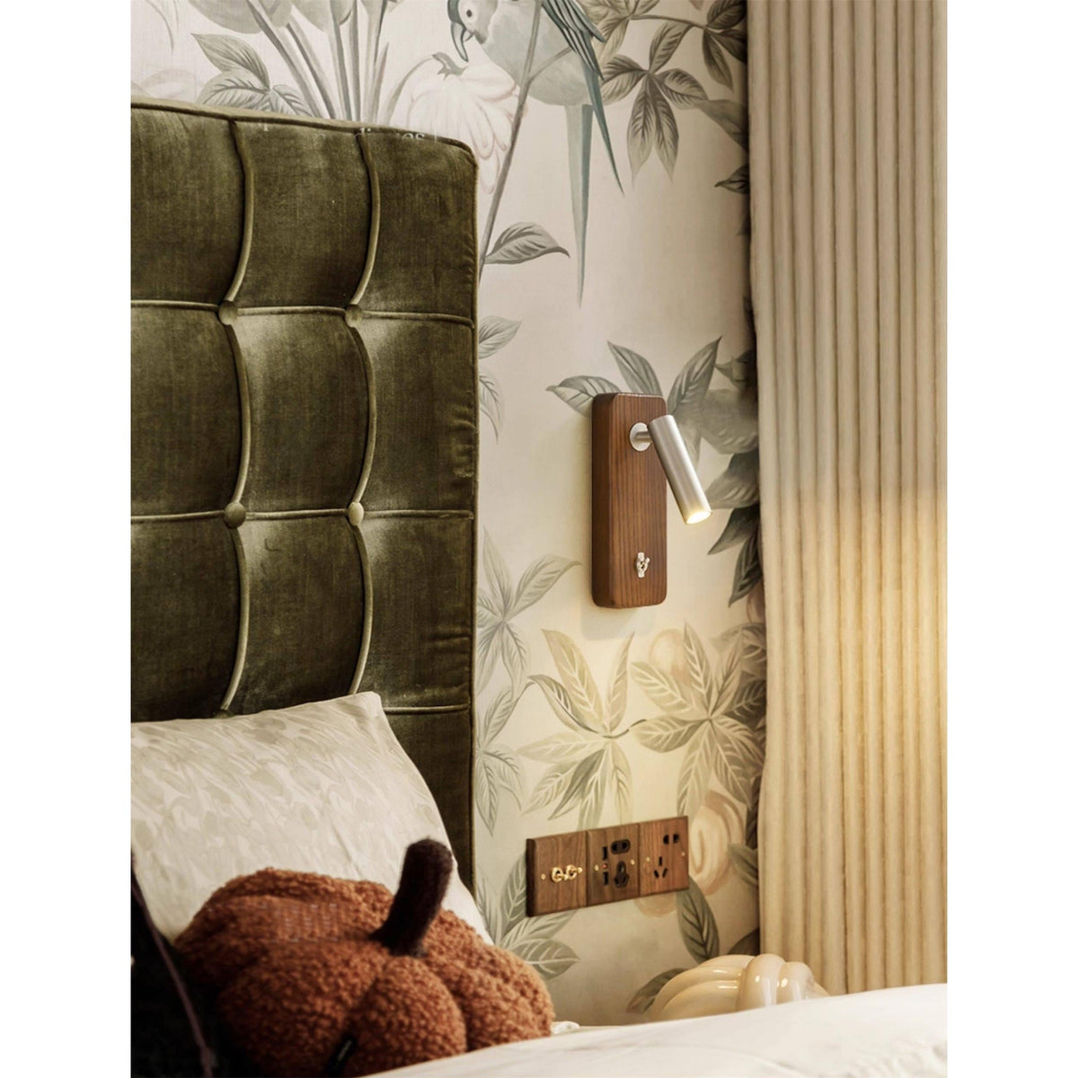 Sorinielle wandlamp