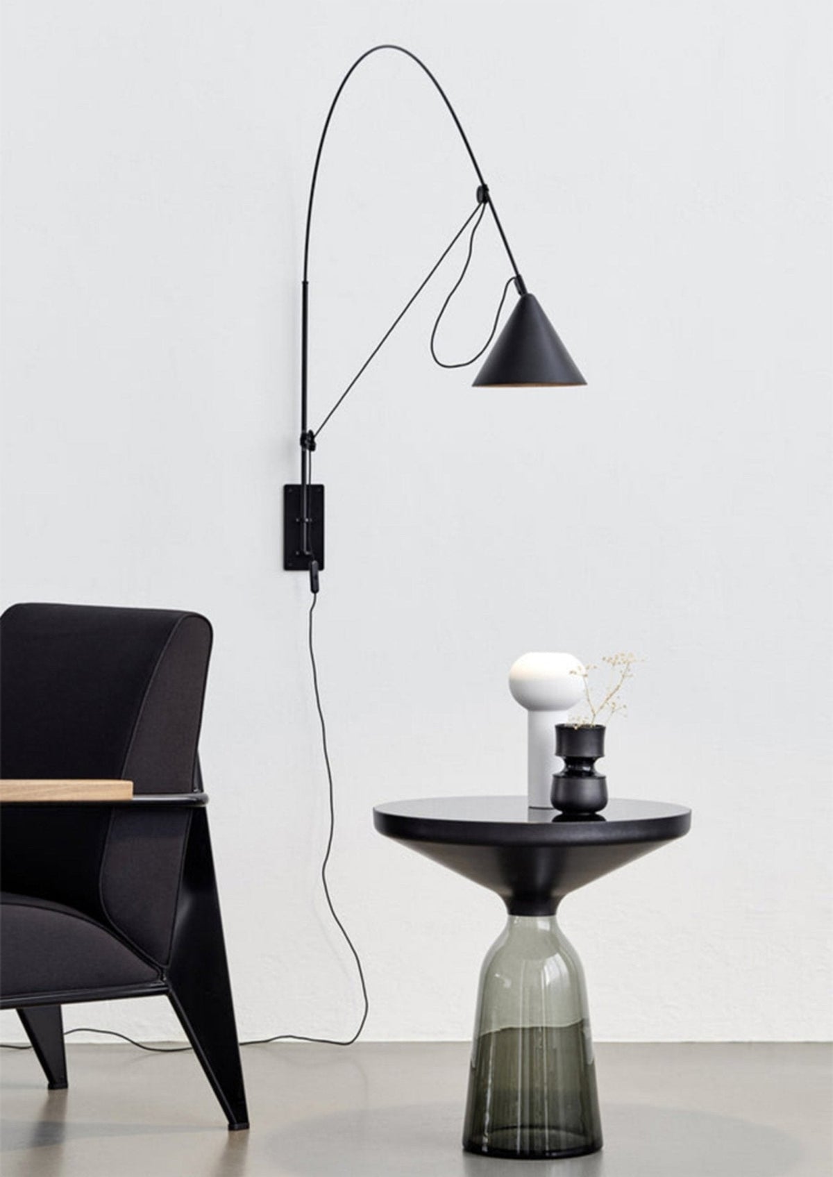 Noraette wandlamp Arc Conus Minimalistisch