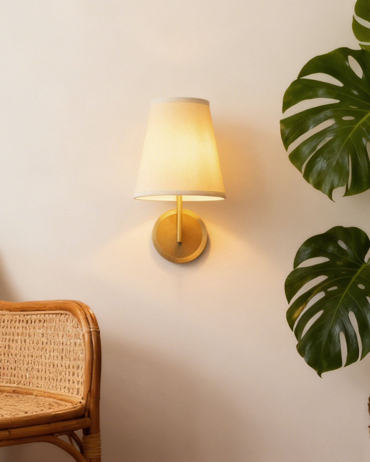 Viraenaya wandlamp