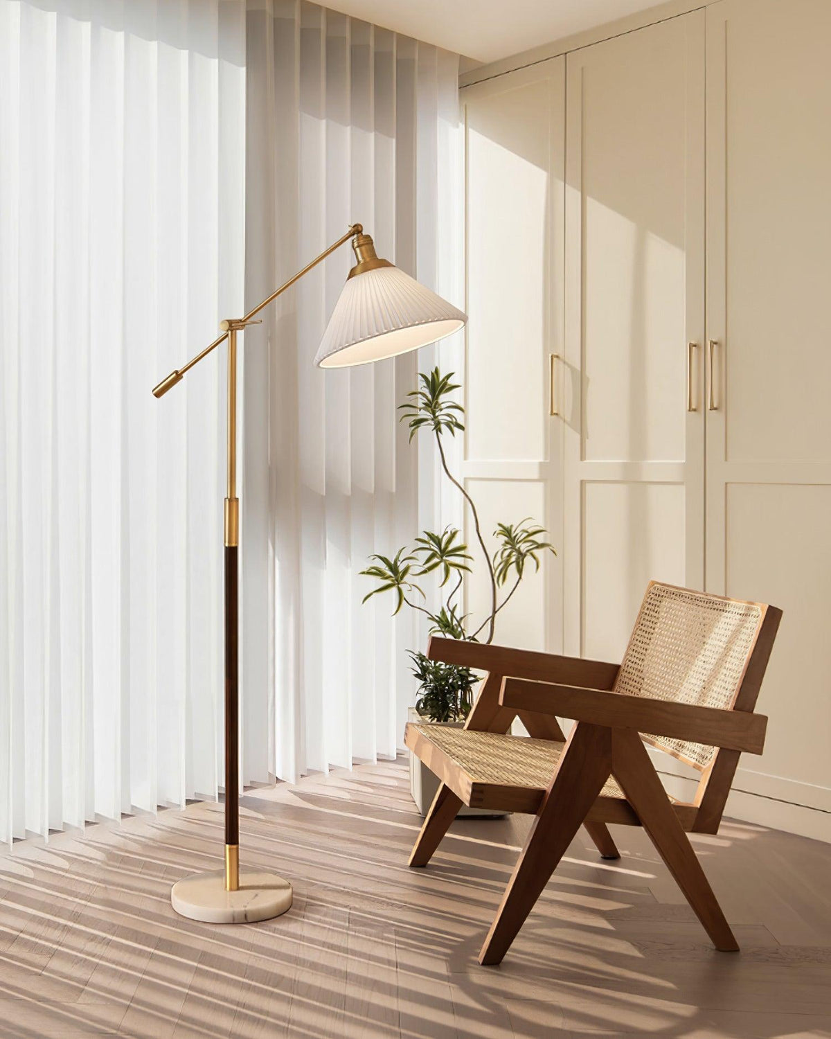 Reneline vloerlamp