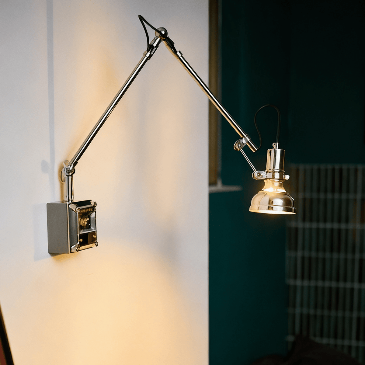 Rue Arm wandlamp
