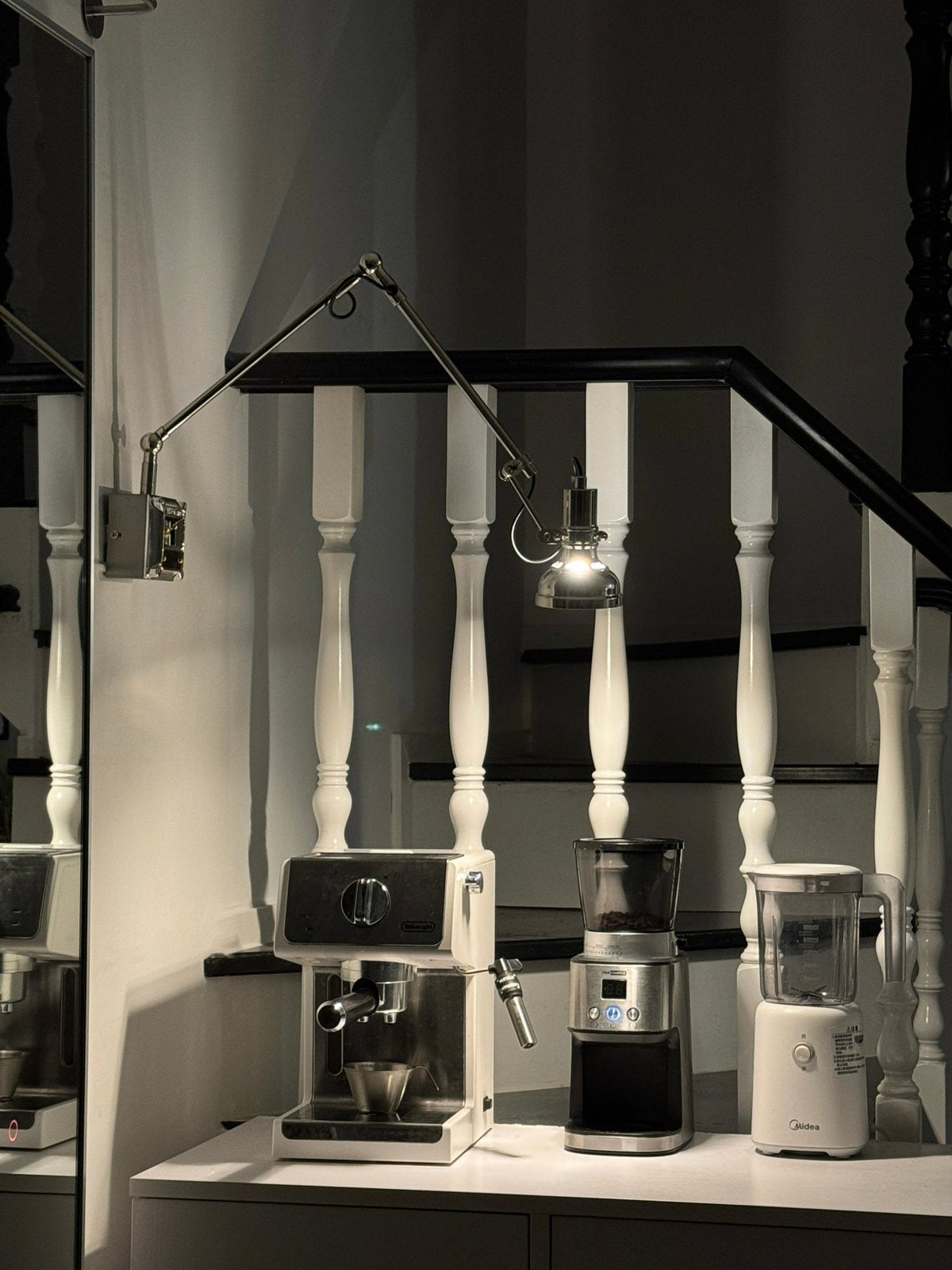 Rue Arm wandlamp
