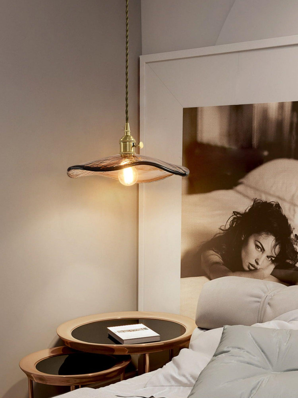 Celorise hanglamp van bruin glas met luxe ontwerp