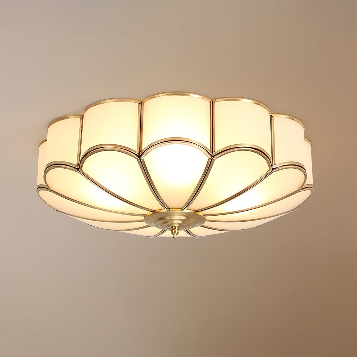 Velenena plafondlamp bloemvormig glas messing
