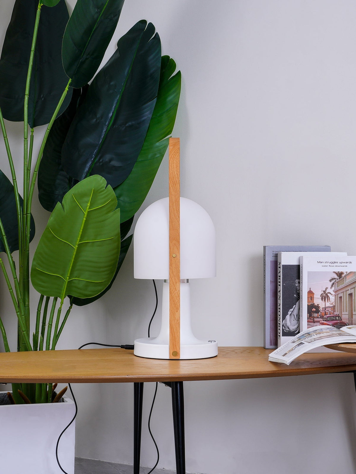 Nerys Scandinavische tafellamp