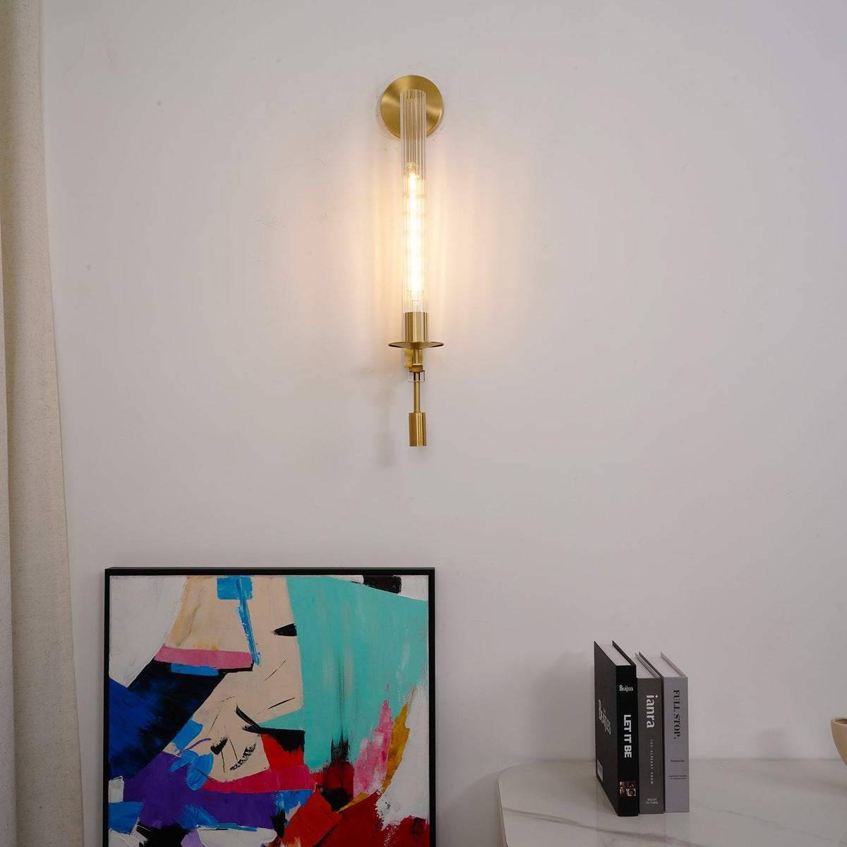 Veloora wandlamp messing Minimalistisch Geribbelde glas
