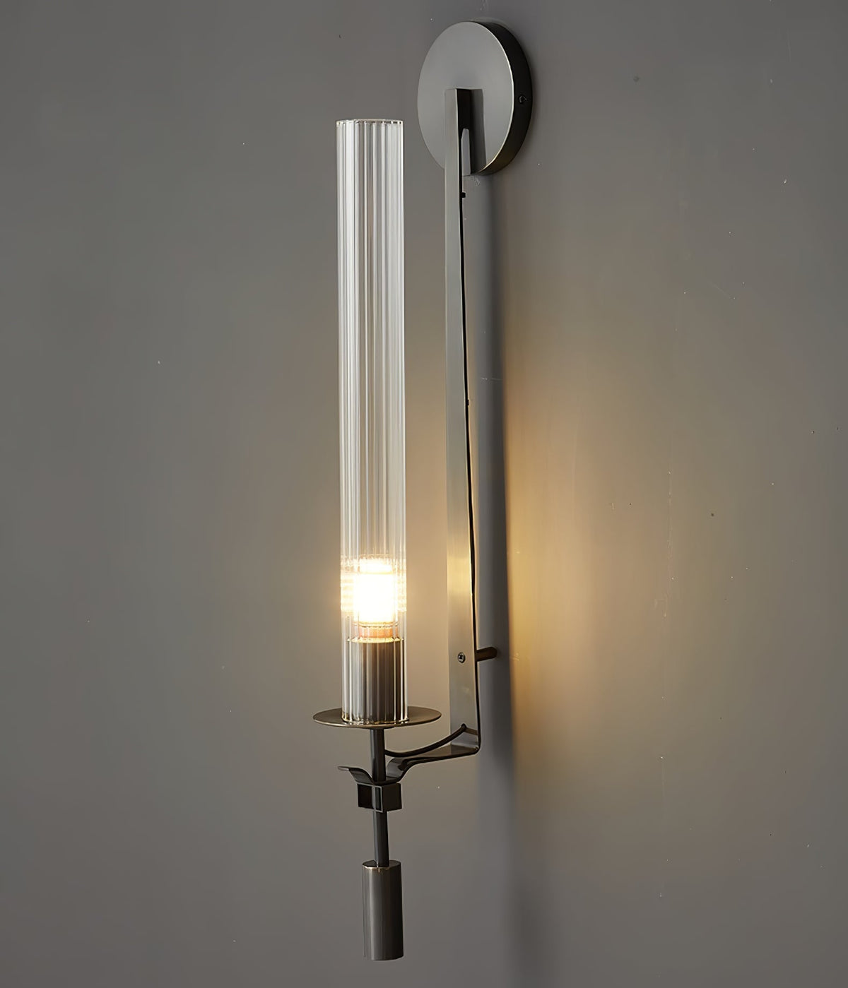 Veloora wandlamp messing Minimalistisch Geribbelde glas