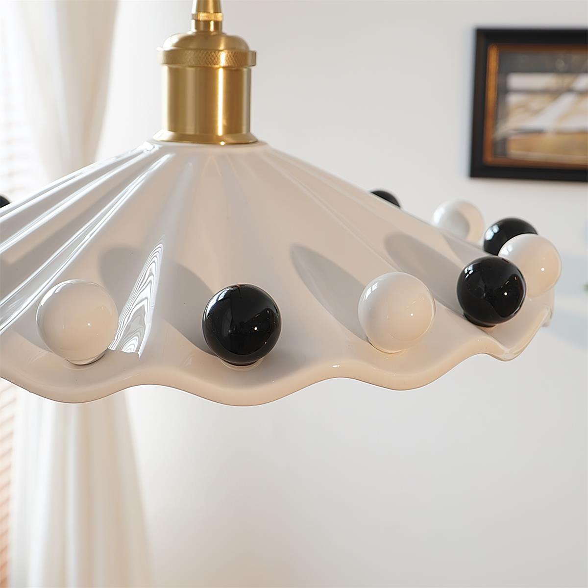 Solvira hanglamp met golfvormige keramische kap