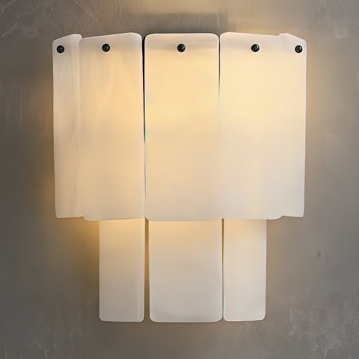Corvane wandlamp met gebroken albast