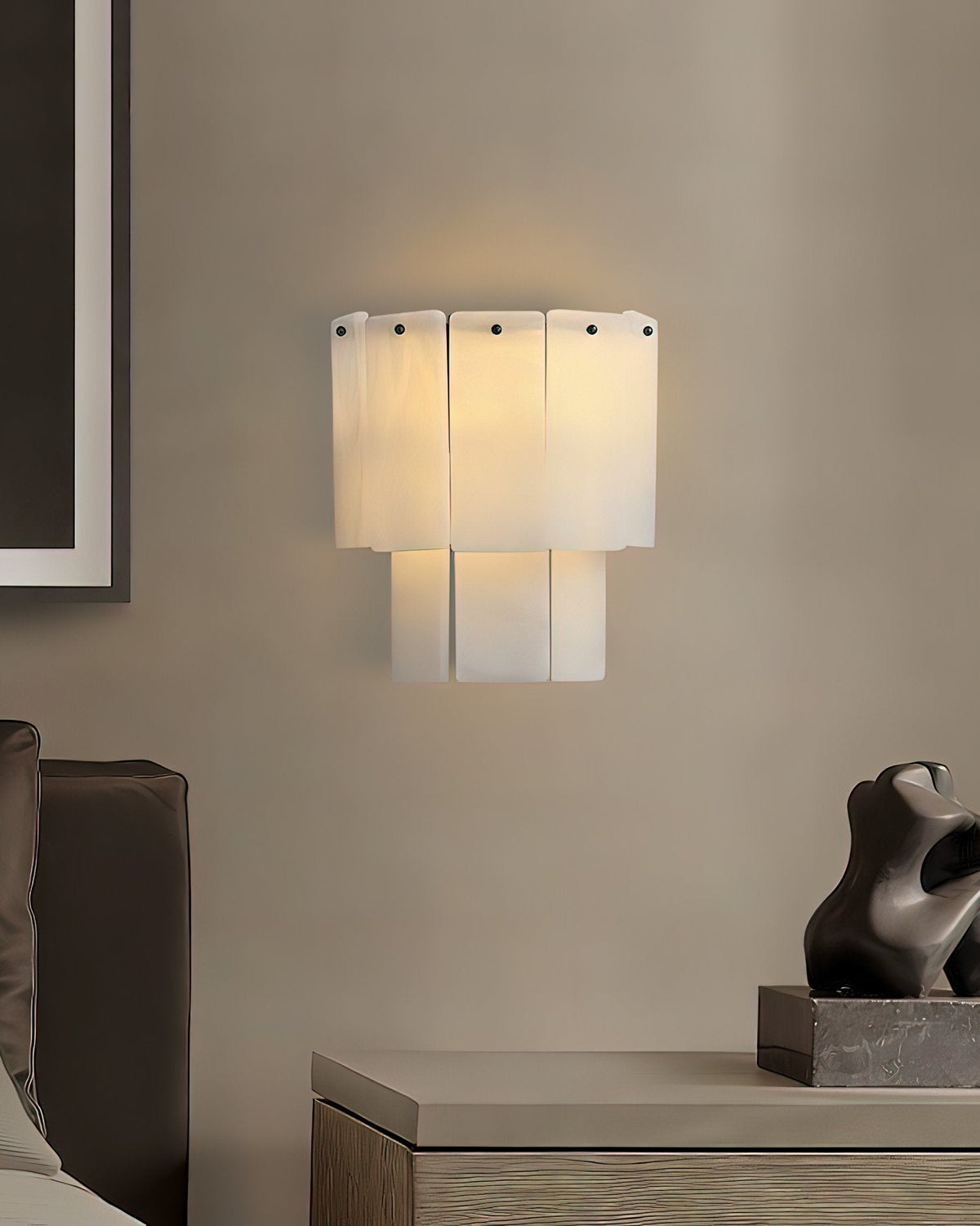 Corvane wandlamp met gebroken albast