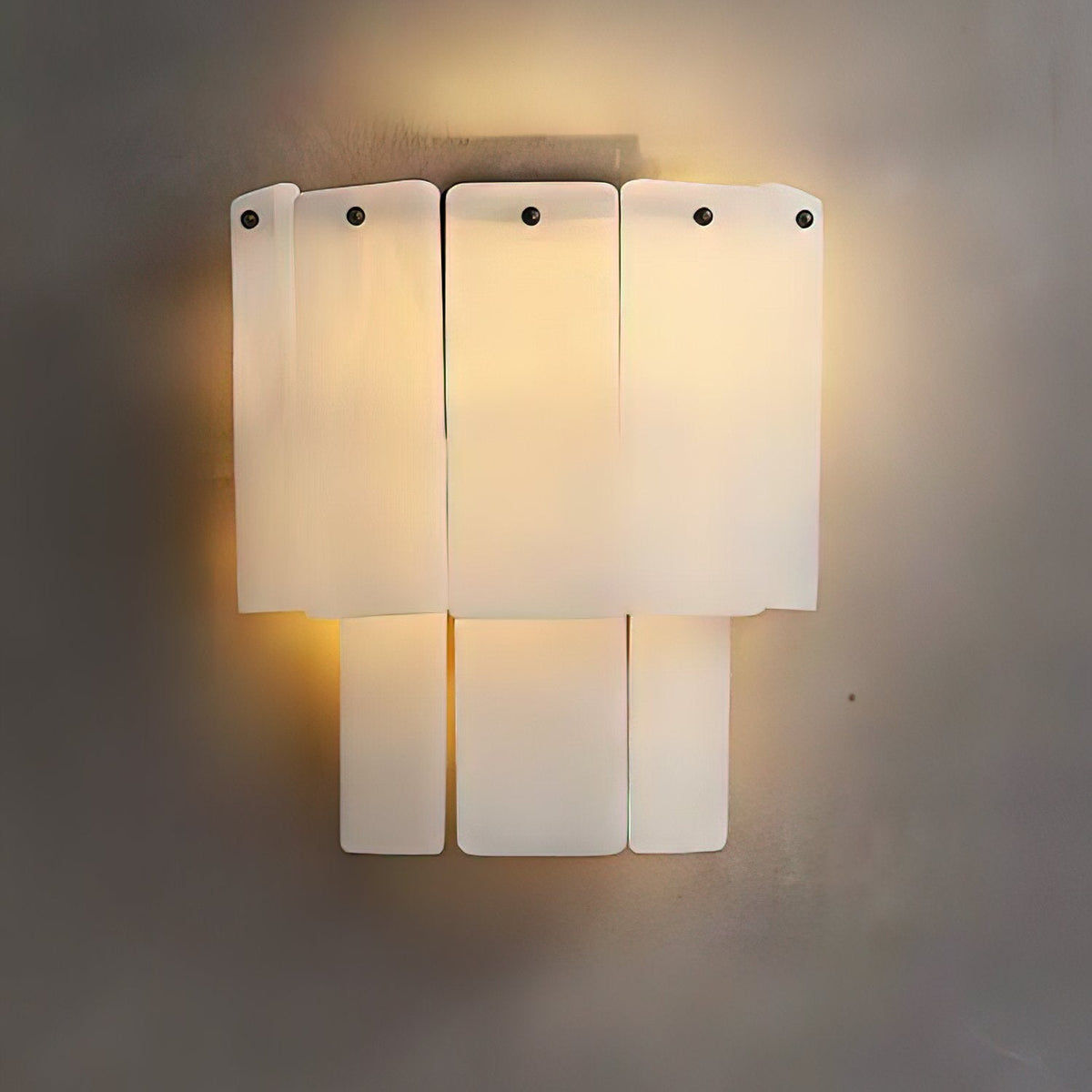 Corvane wandlamp met gebroken albast