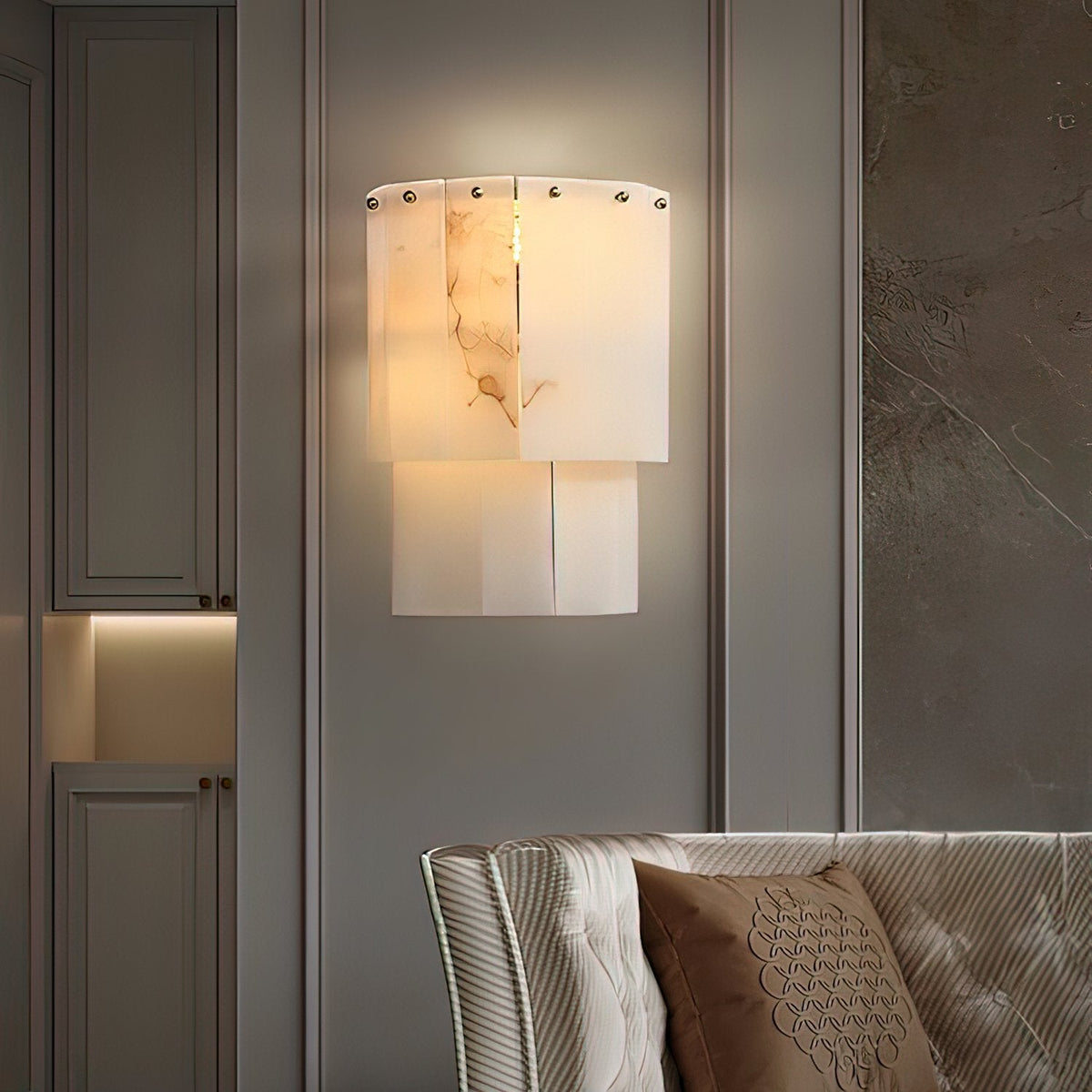 Corvane wandlamp met gebroken albast