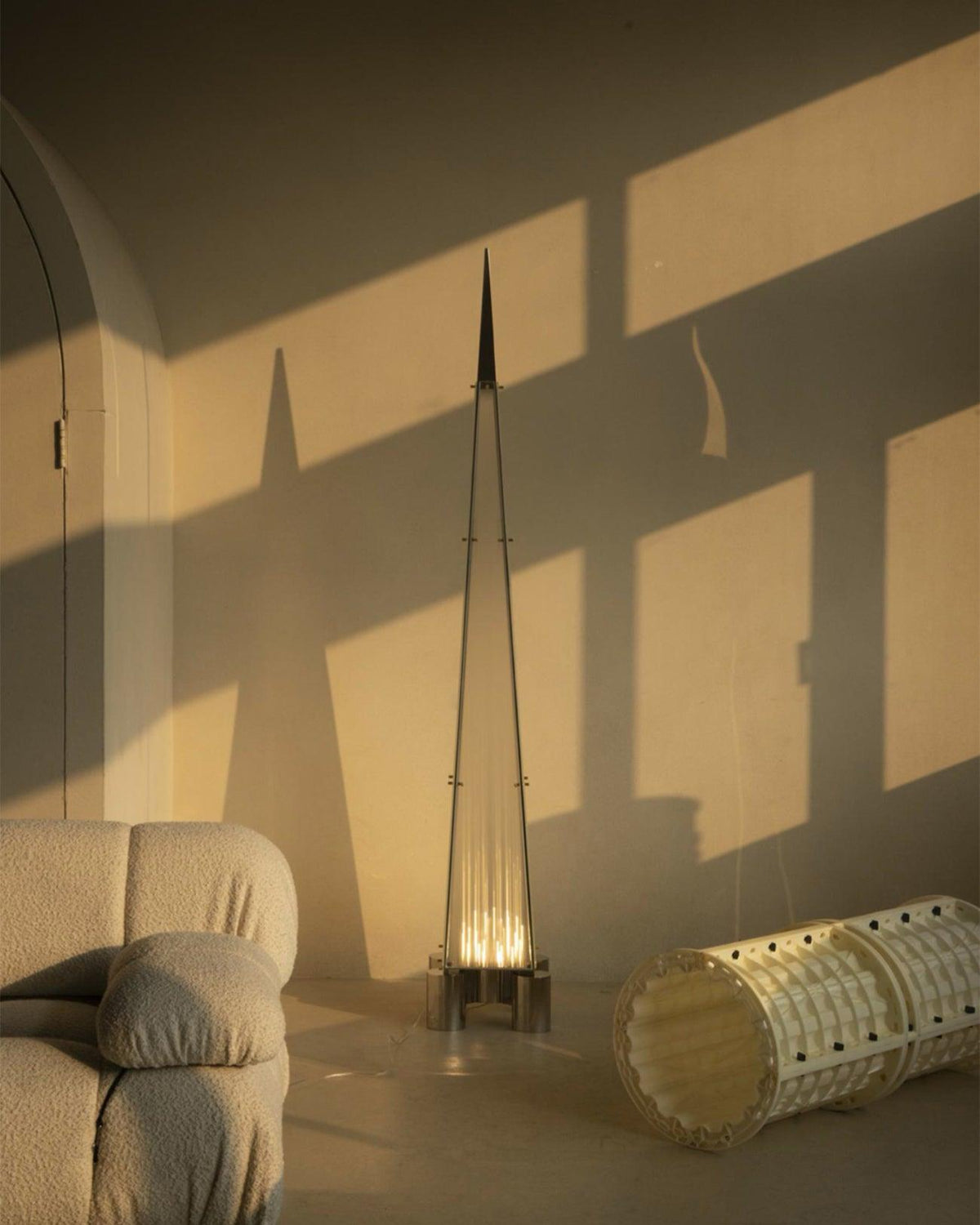 Velelira Moderne vloerlamp met glazen kap