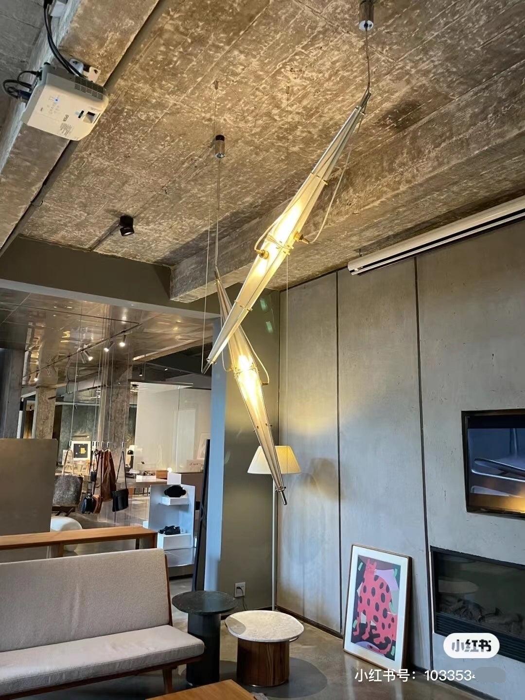 Adan moderne hanglamp met minimalistisch kunstwerk