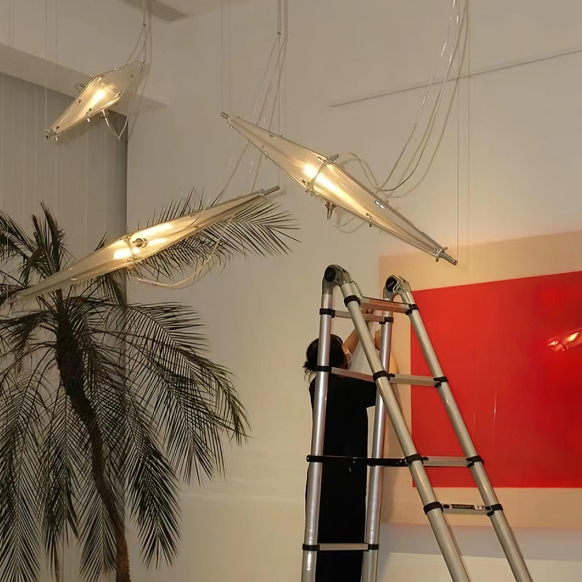 Adan moderne hanglamp met minimalistisch kunstwerk