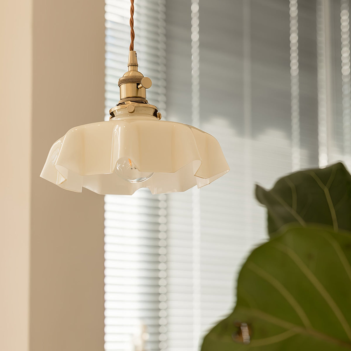 Liorivora hanglamp French Flower voor eetkamer