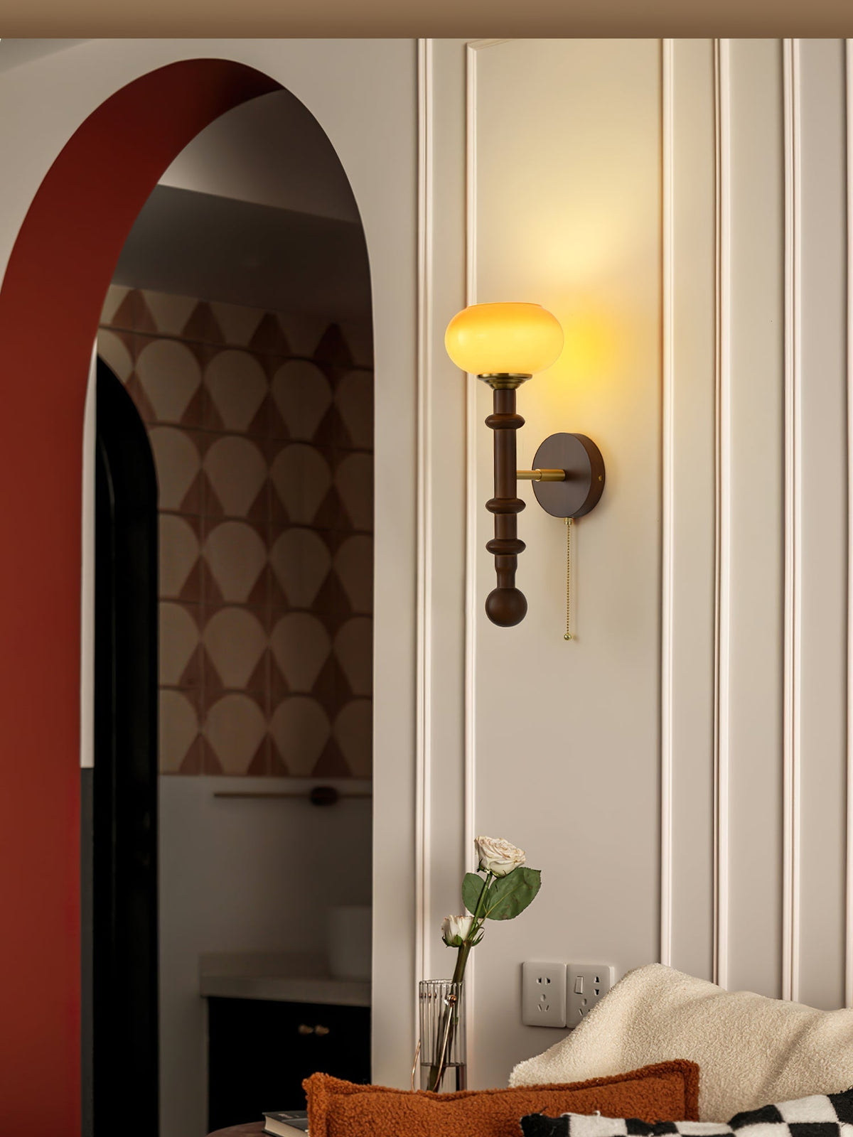 Hilda Roma elegantie wandlamp van hout