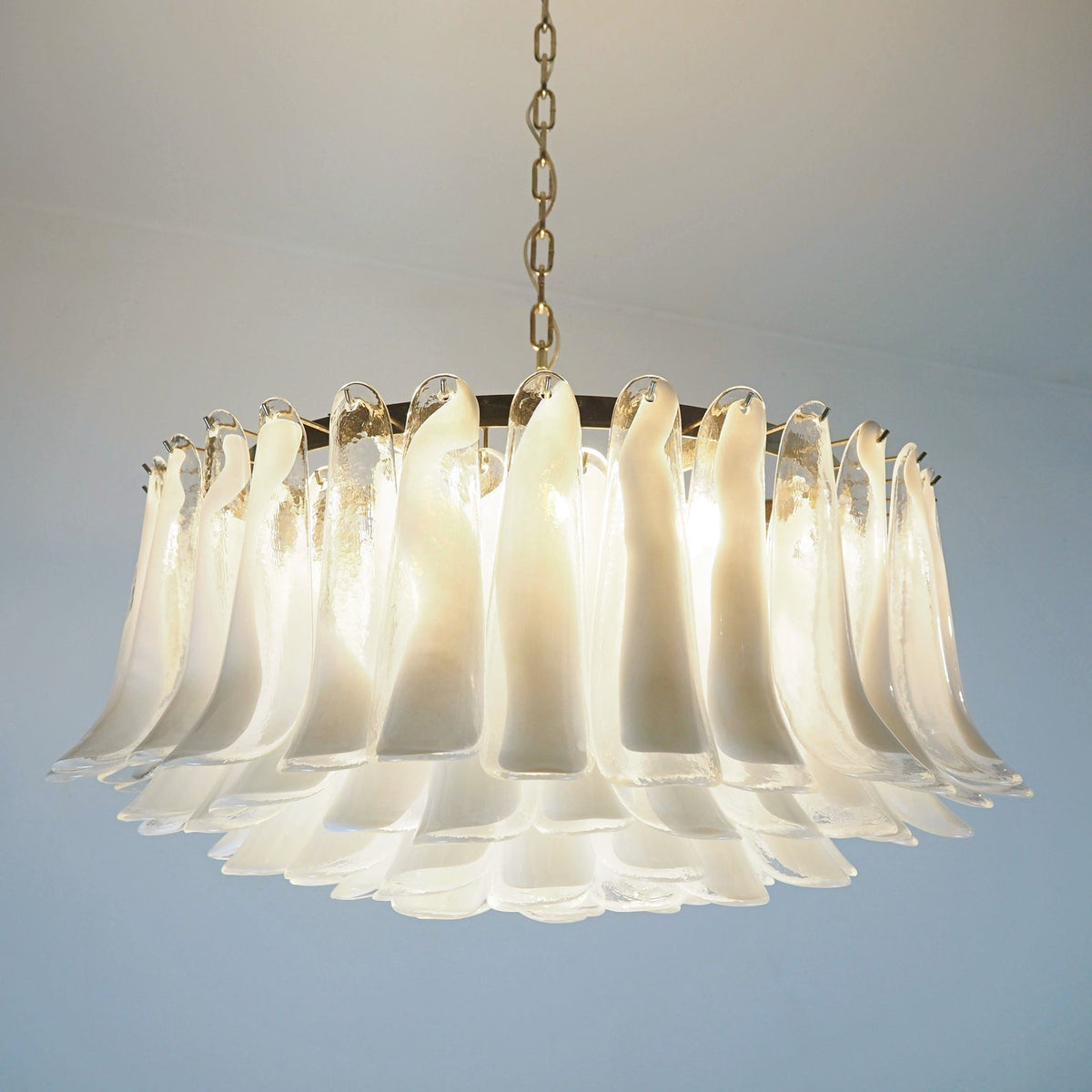 Thalion Kroonluchter Wit Murano-glas Bloemblaadjes Elegant