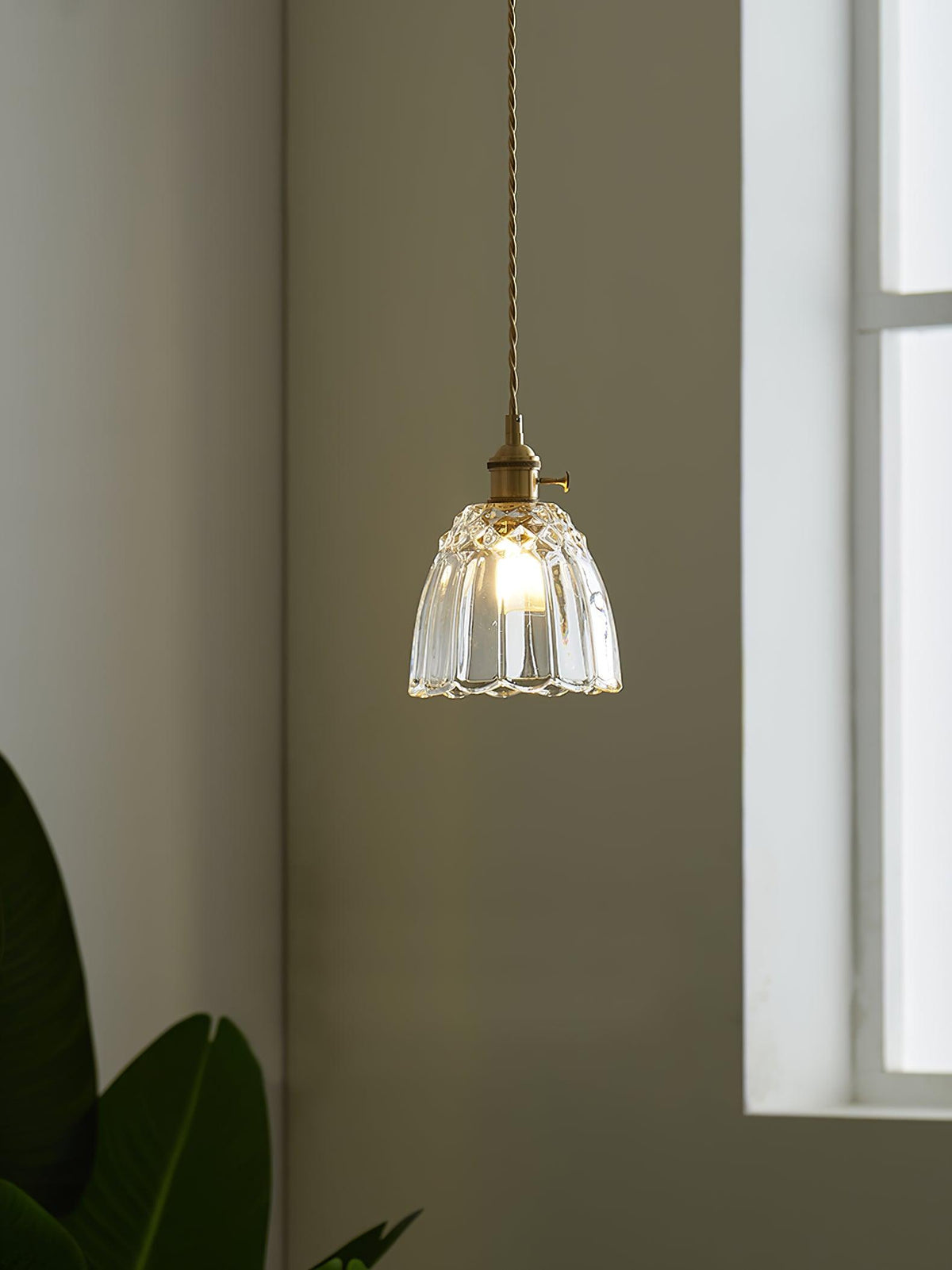 Nerithce Moderne hanglamp van messing en glas