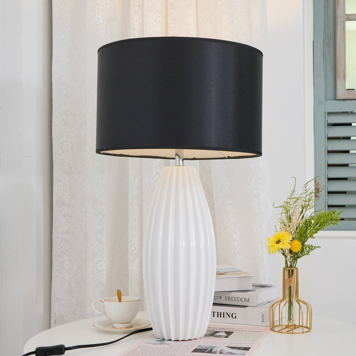 Terioina Moderne tafellamp van keramiek