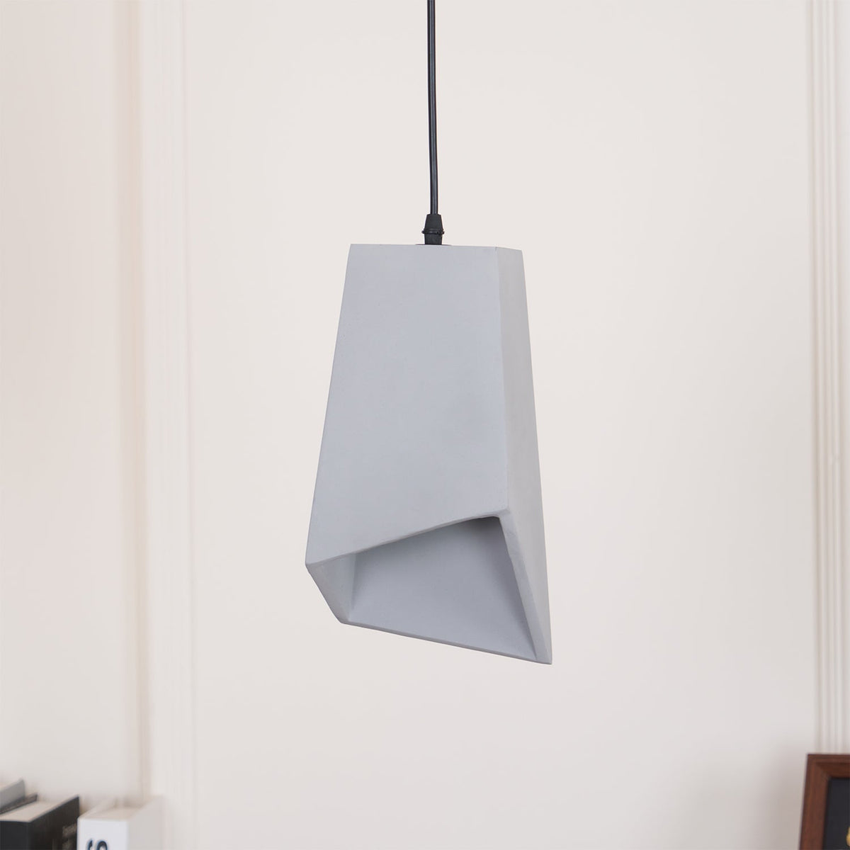 Geo industriële hanglamp van cement
