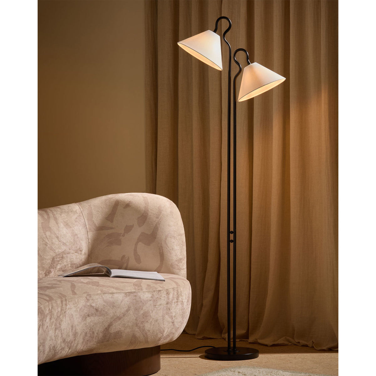 Viraoria vloerlamp