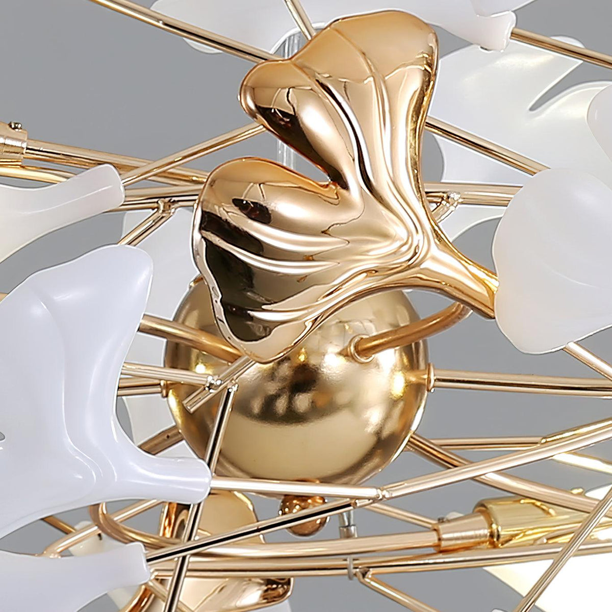 Quiven Kroonluchter Gingko Blad Keramiek Goud Elegant