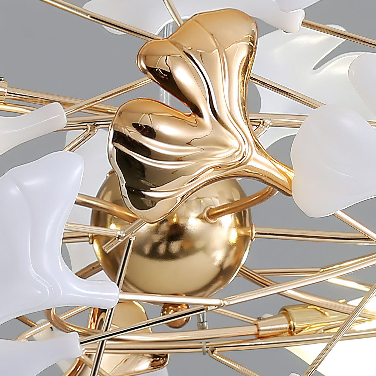 Quiven Kroonluchter Gingko Blad Keramiek Goud Elegant