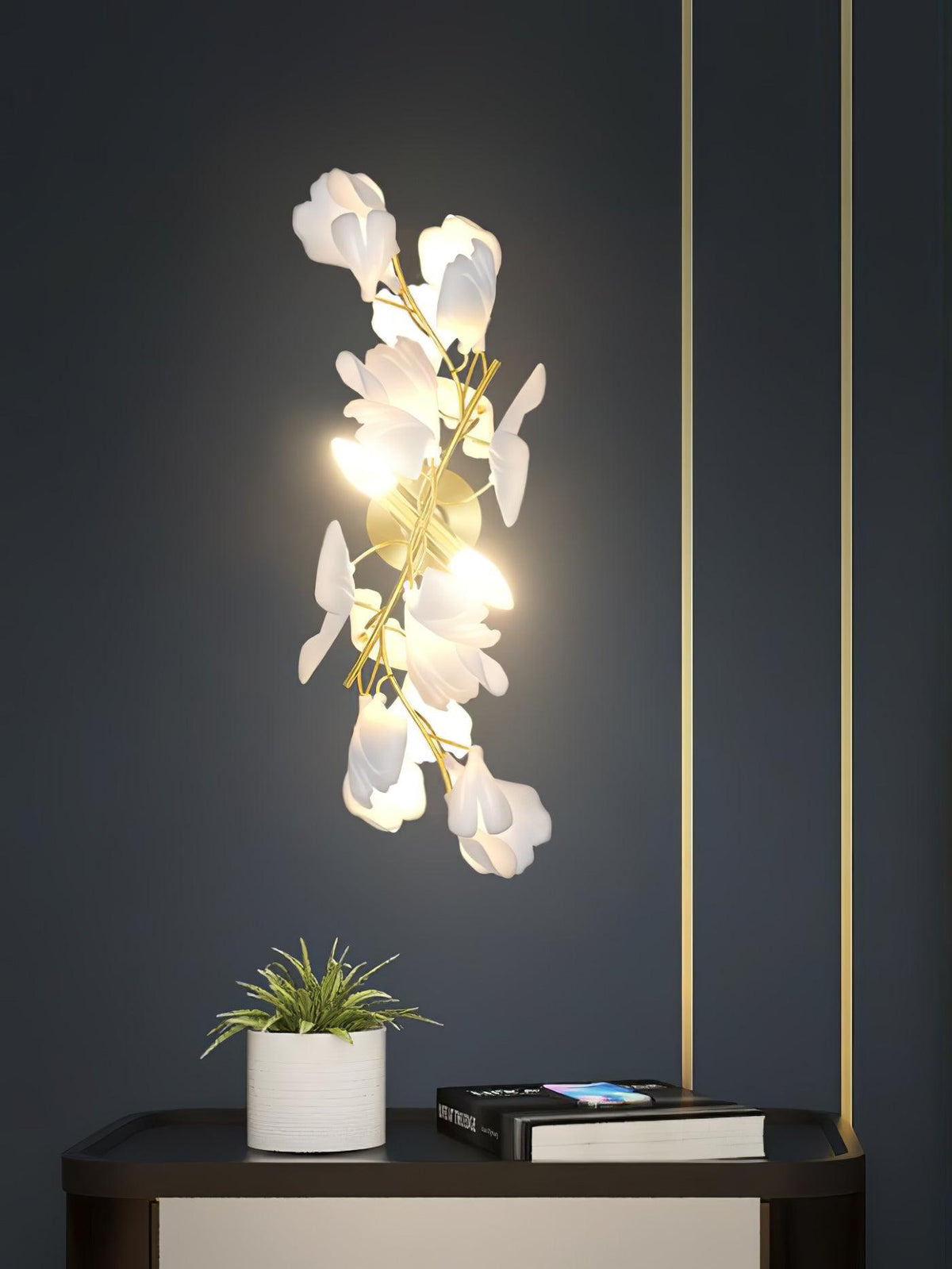 Gavriel wandlamp met ginkgobladeren in keramiek