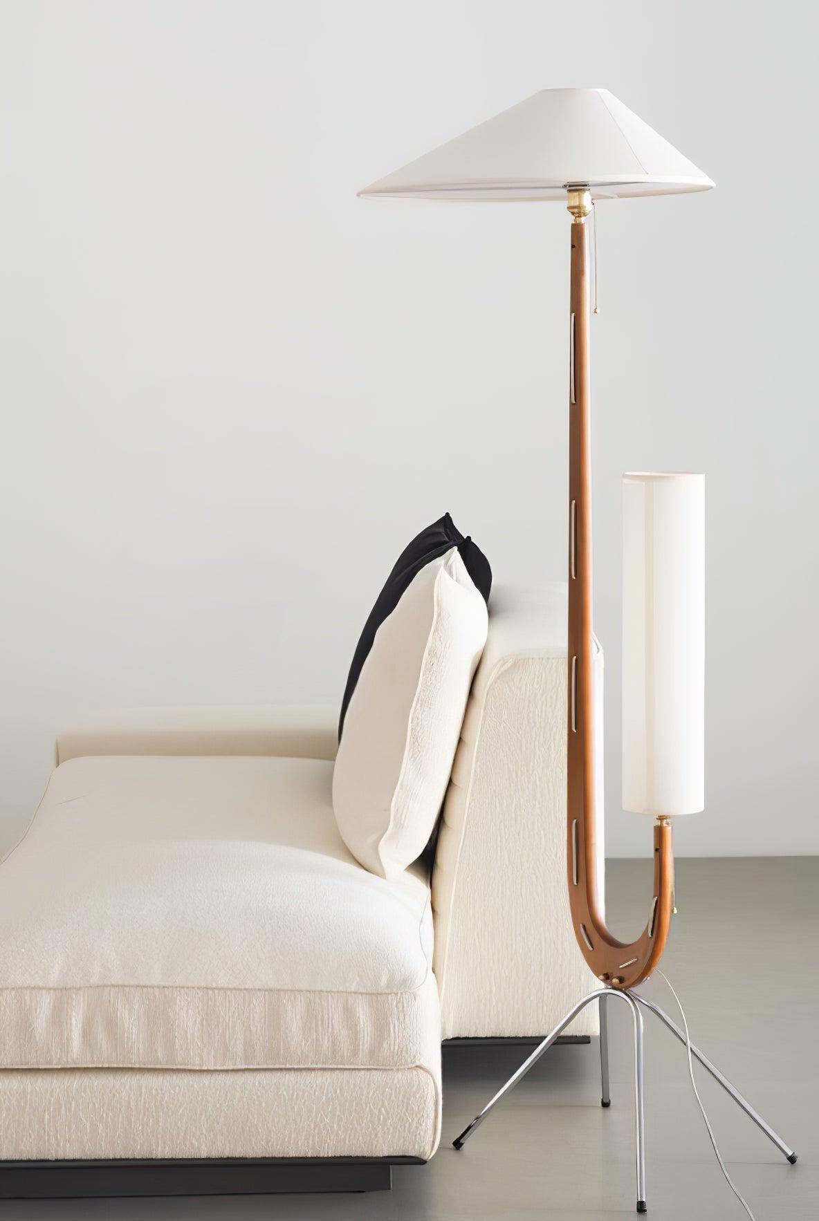 Novael vloerlamp van stof in Scandinavische stijl