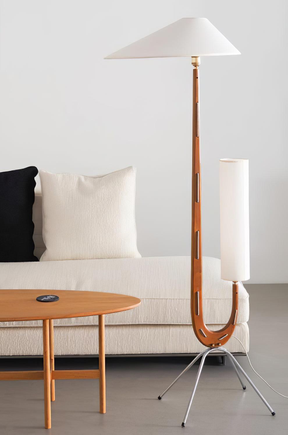 Novael vloerlamp van stof in Scandinavische stijl