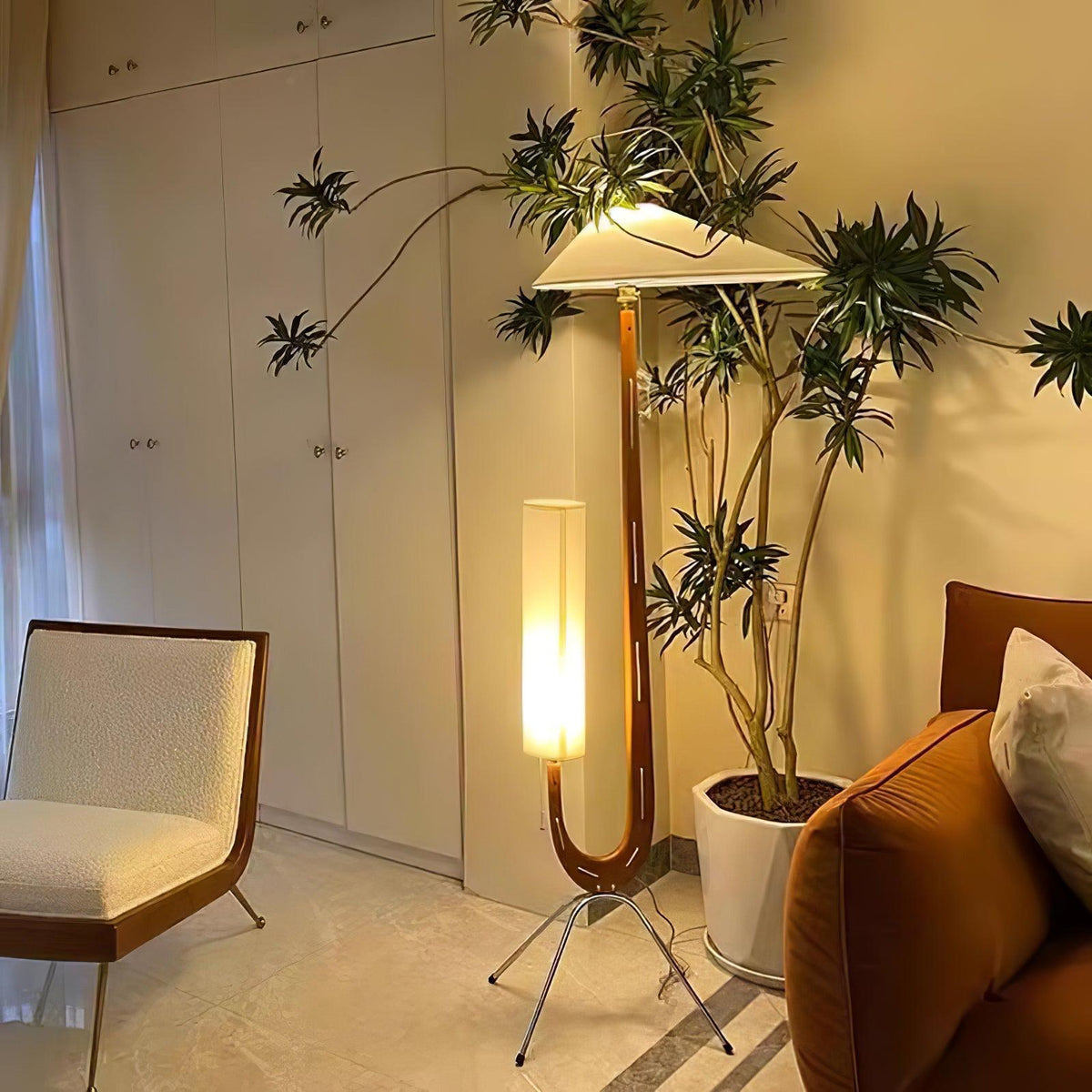Novael vloerlamp van stof in Scandinavische stijl