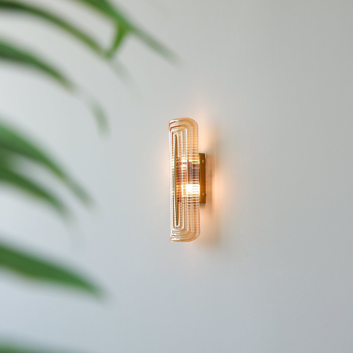 Renenise wandlamp