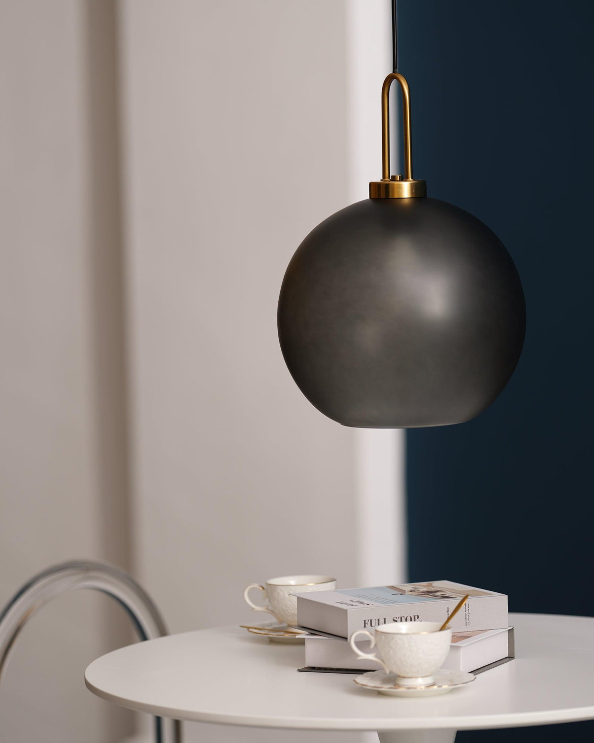 Eirisina hanglamp Pendulum met glazen kap