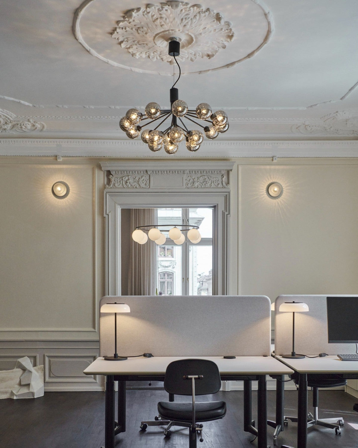 Eirelelle Hanglamp Glas cluster van glazen bollen Messing