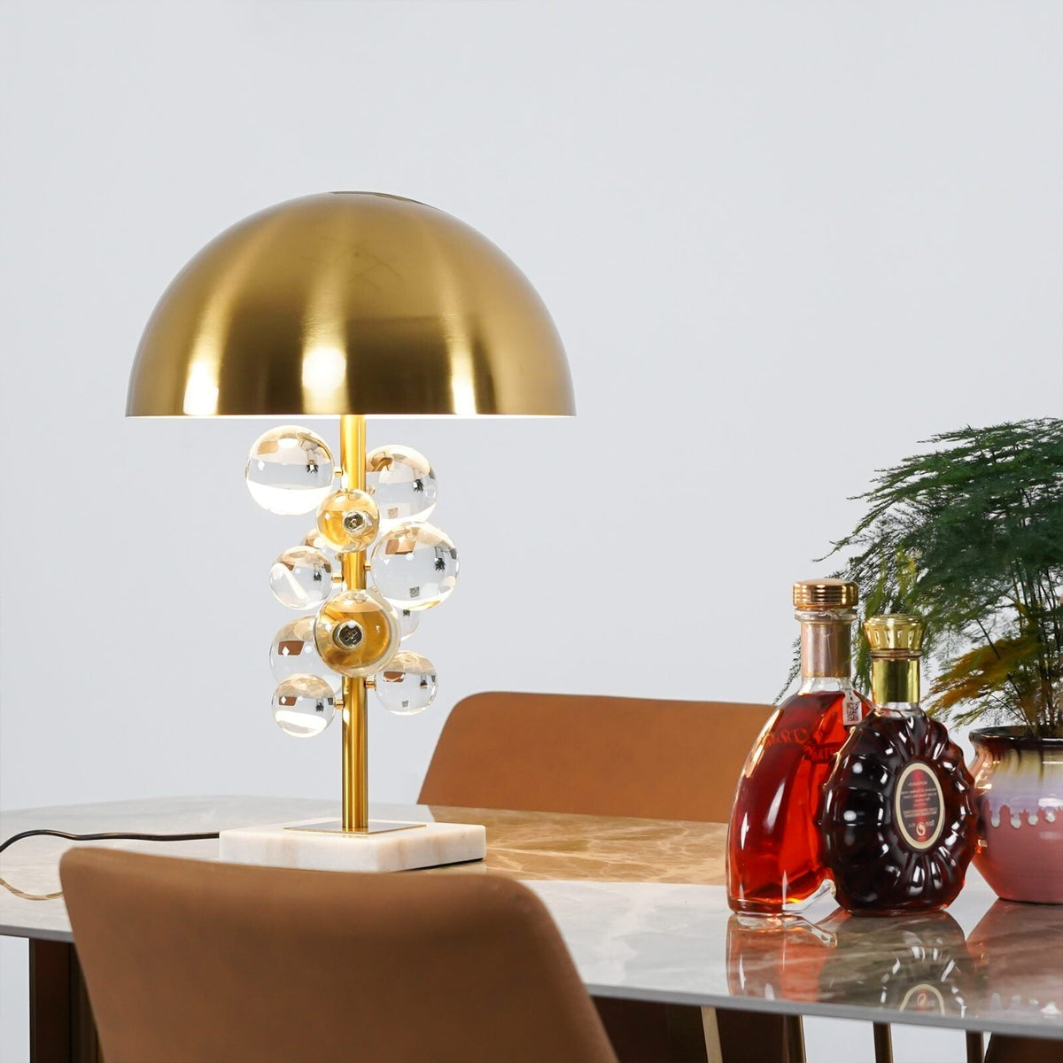 Petoeria Moderne tafellamp van marmer