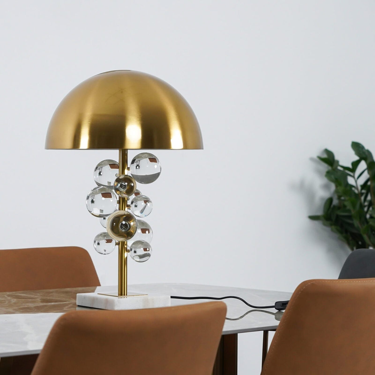 Petoeria Moderne tafellamp van marmer