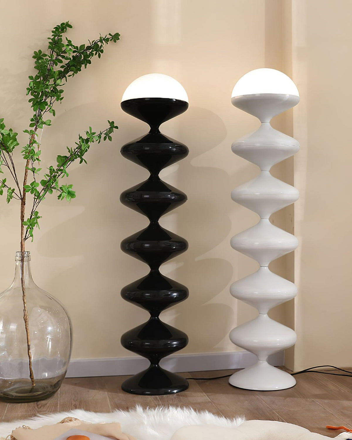 Noreriella vloerlamp