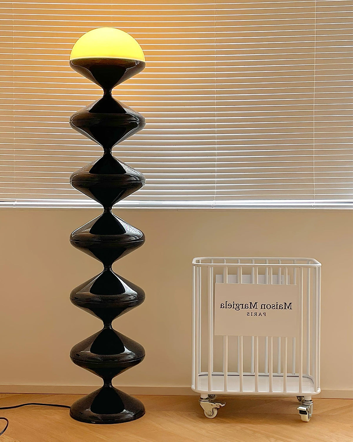 Noreriella vloerlamp