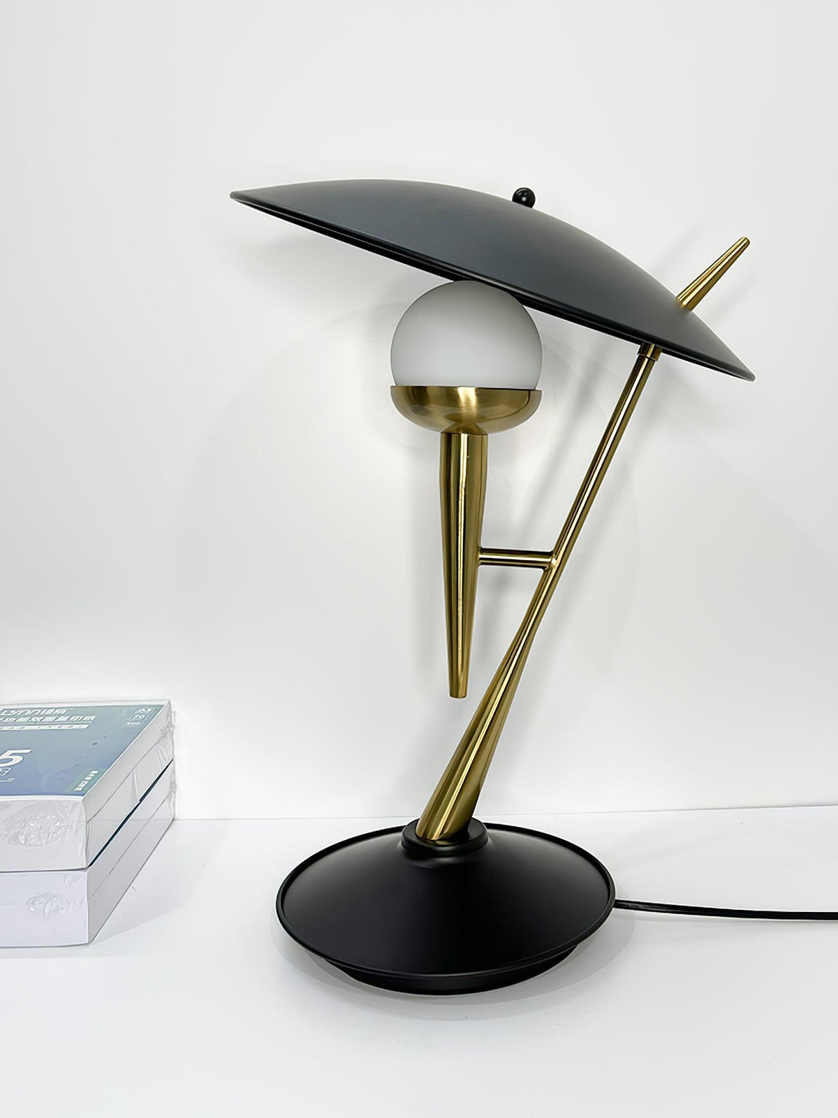 Riviella moderne tafellamp