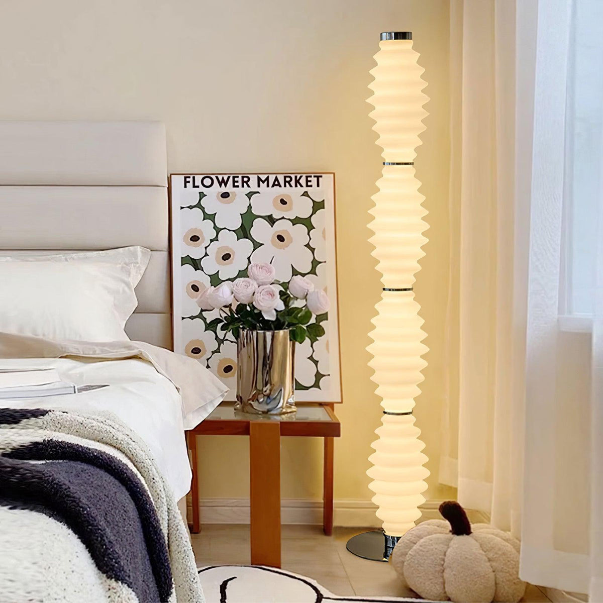 Celerine moderne vloerlamp met glazen kap