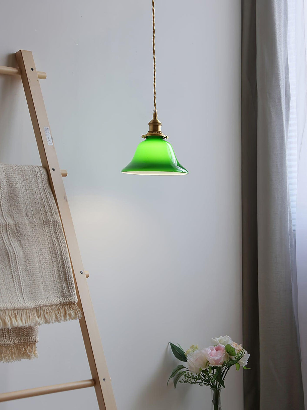 Jovanth Retro hanglamp in messing met groene afwerking