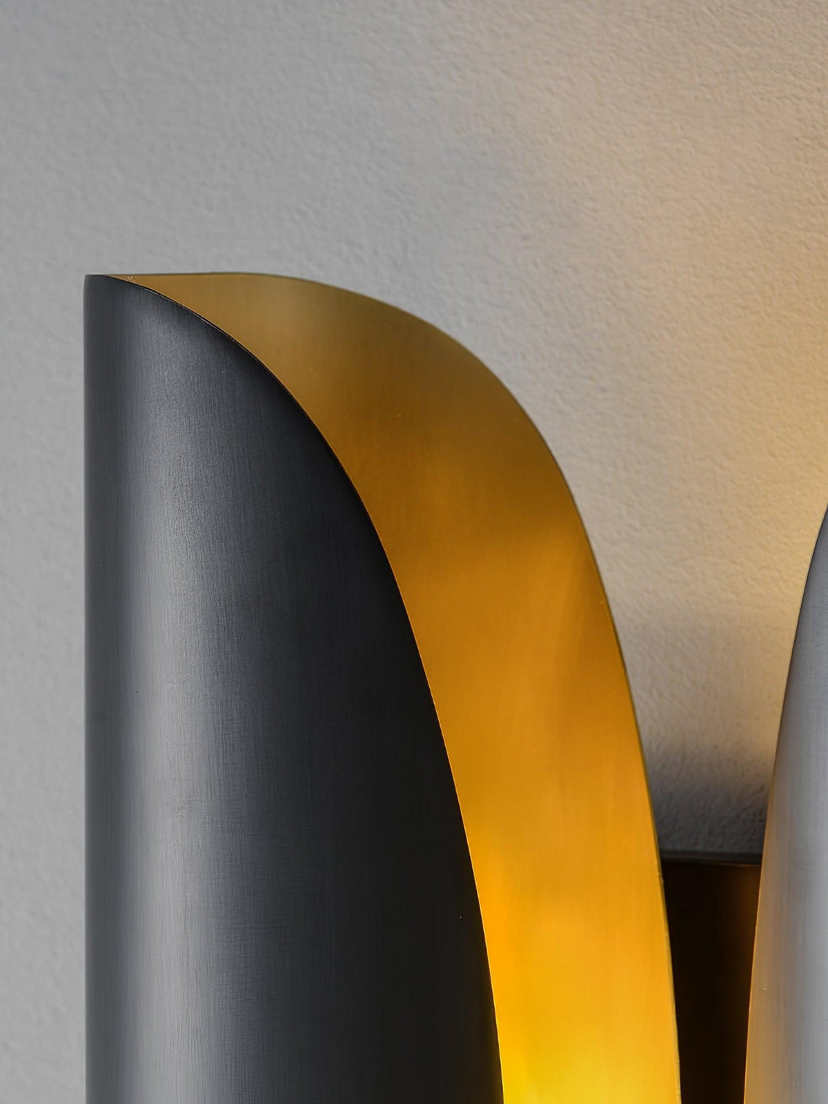 Solthren Guardian wandlamp