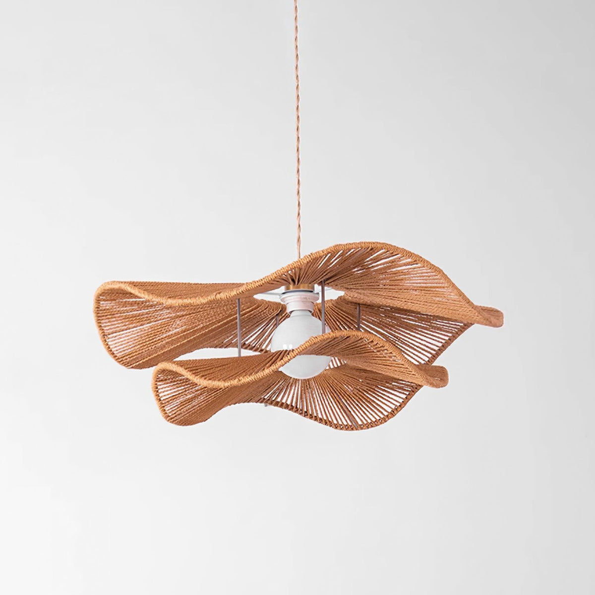 Solin Wave hanglamp van rotan