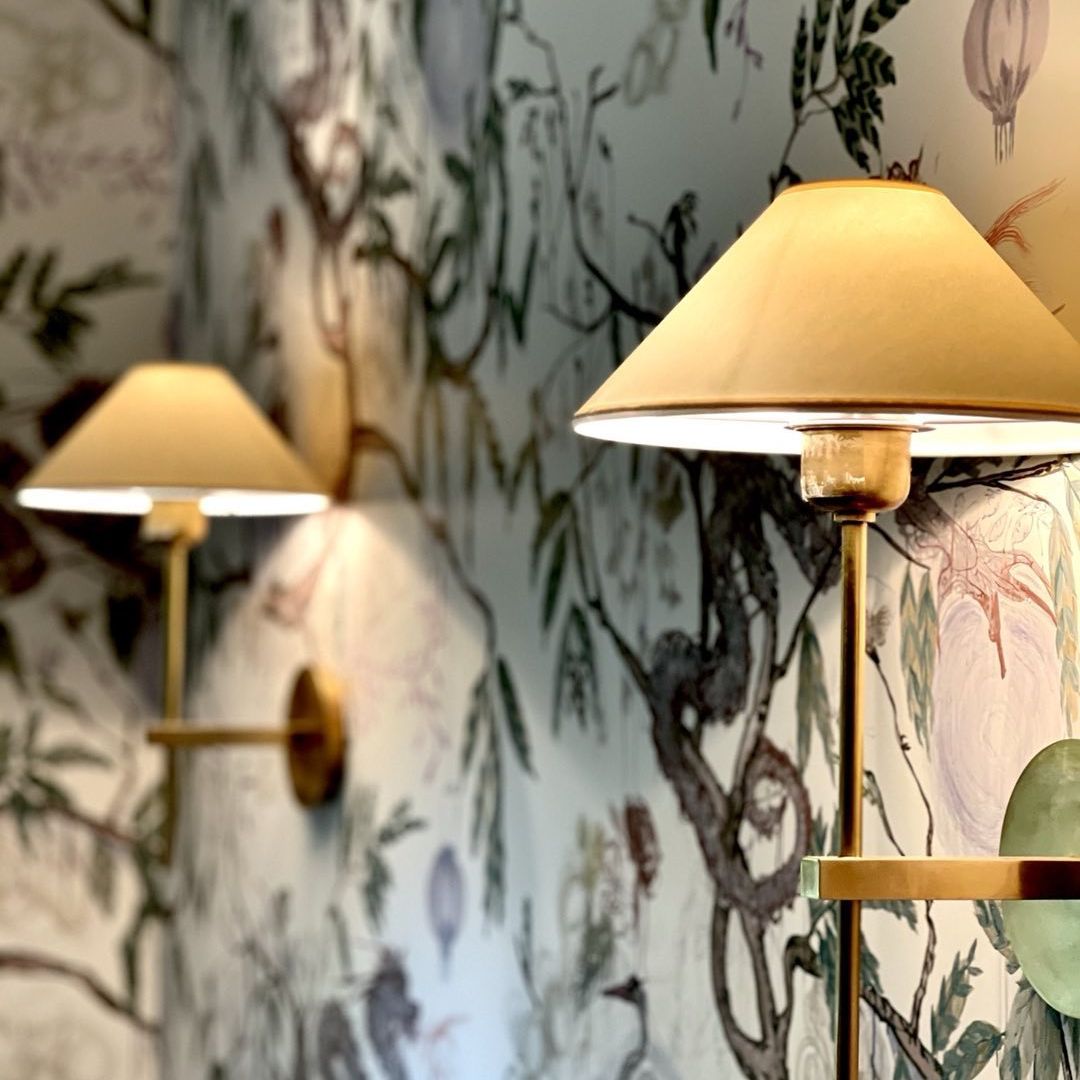 Orelisira wandlamp