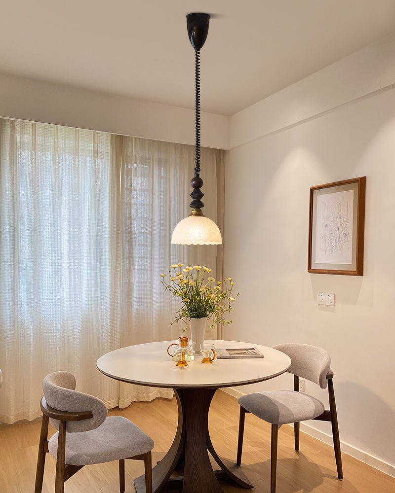 Halcyon Moderne hanglamp van hout met minimalistische boog