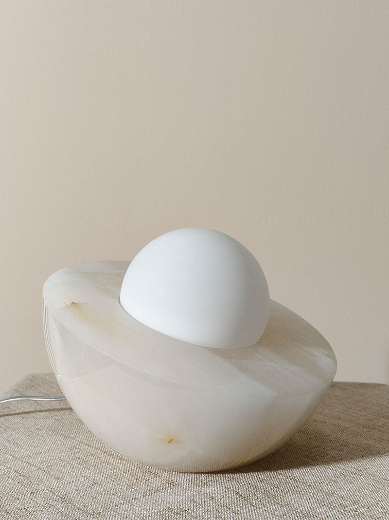 Fryle Jade minimalistisch Halo tafellamp